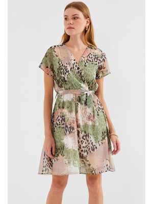 Çağla Kısa Kol Desenli Şifon Elbise Çağla Kısa Kol Desenli Şifon Elbise