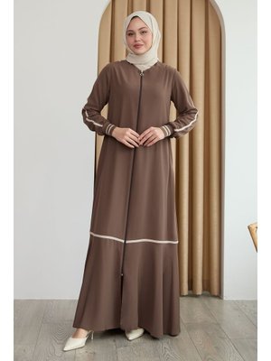 Hazel Şerit Desen Ribanalı Kahverengi Ferace Hazel Şerit Desen Ribanalı Kahverengi Ferace