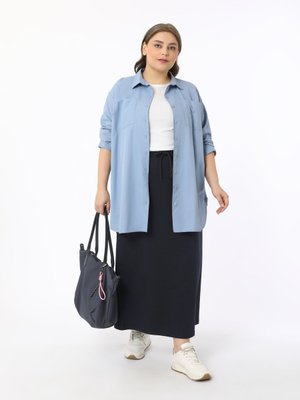 Lacivert Büyük Beden Beli Lastikli Örme Etek