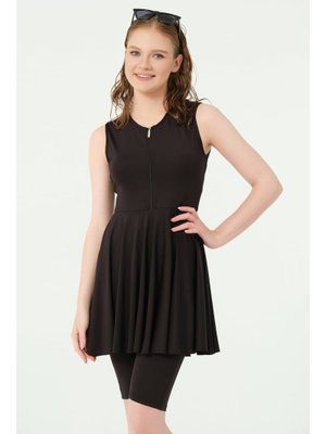 Kloş Etekli Sıfır Kol Yarı Kapalı Mayo