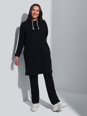 Büyük Beden Spor Tunik & Pantolon İkili Takım Siyah