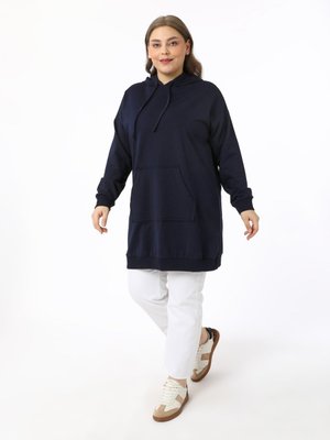 Lacivert Büyük Beden Pamuklu Kapişonlu Sweatshirt Lacivert Büyük Beden Pamuklu Kapişonlu Sweatshirt