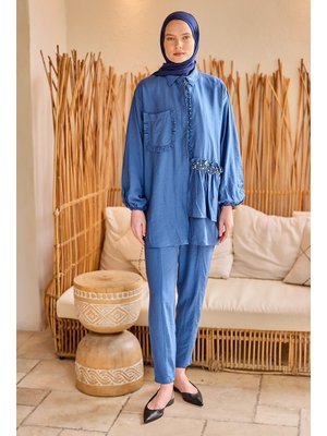 Mavi Cebi Taş Detaylı Takım Mavi Cebi Taş Detaylı Takım