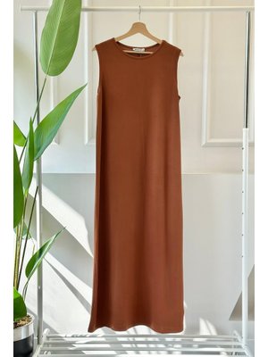 Kahverengi Modal Kolsuz İçlik Elbise Kahverengi Modal Kolsuz İçlik Elbise