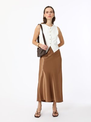 Açık Kahve Saten Kumaşlı A Kesim Etek