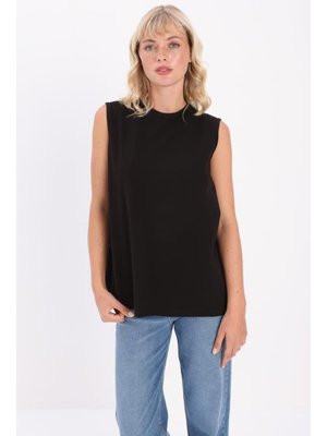 Shirt Siyah Bisiklet Yaka Kolsuz Pamuklu T Shirt Siyah Bisiklet Yaka Kolsuz Pamuklu T