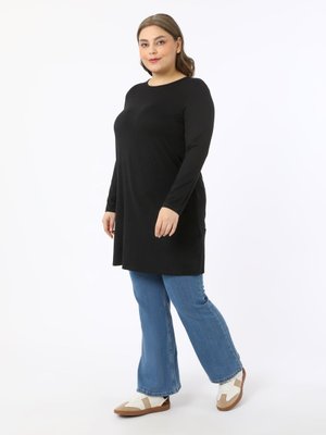 Siyah Büyük Beden Viskon Kumaştan Bisiklet Yaka Tunik