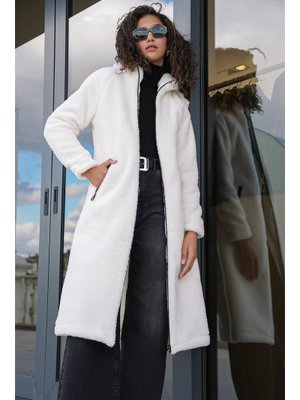 Krem Kapüşonlu Peluş Kaban