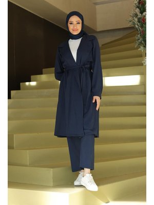 Lacivert Ay Parça Detaylı Takım