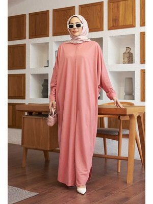 Pudra Ancelina Abaya