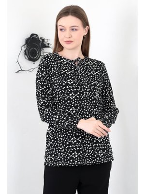 Minik Çiçek Siyah Bağcıklı Yaka Bürümcük