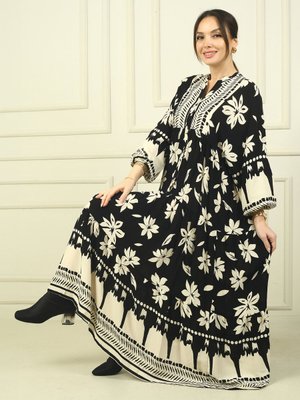 Siyah Önü Yarım Düğmeli Çiçek Desenli Fırfırlı Oversize Elbise