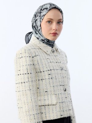 Siyah Eşarp Siyah Eşarp