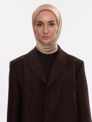 Bisküvi İdol Saten Janjan Eşarp Bisküvi İdol Saten Janjan Eşarp