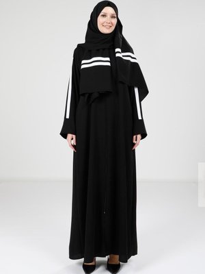 Siyah Kolu Nakışlı Ferace Siyah Kolu Nakışlı Ferace