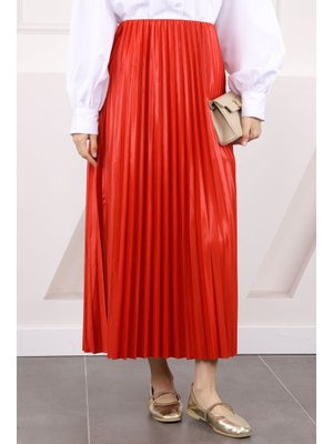 Nar Çiçeği Bel Lastikli Piliseli Etek Nar Çiçeği Bel Lastikli Piliseli Etek