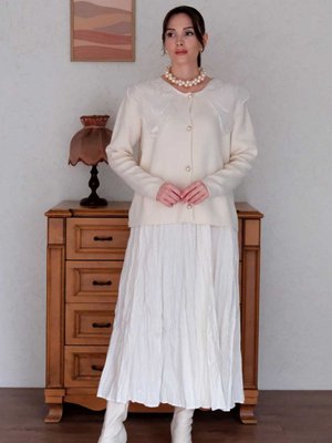 Ekru Kraşlı Bohem Etek & Dantel Yakalı Triko Hırka