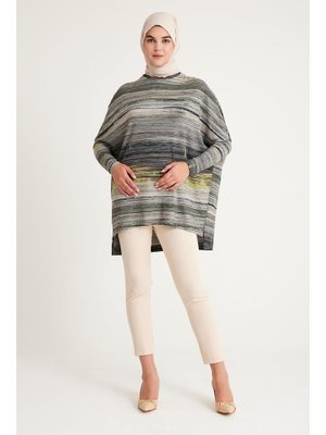 2235_desenli Yırtmaçlı Oversize Tunik 2235_desenli Yırtmaçlı Oversize Tunik