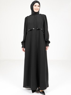 Siyah Omuzları Apoletli Ferace Siyah Omuzları Apoletli Ferace