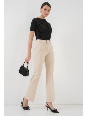 Krem Kemerli İspanyol Paça Pantolon Krem Kemerli İspanyol Paça Pantolon