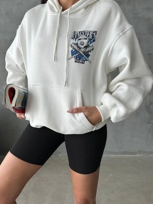 Beyaz Şapkalı Üç İplik Şardonlu Oversize Kalıp Desenli Sweatshirt Beyaz Şapkalı Üç İplik Şardonlu Oversize Kalıp Desenli Sweatshirt