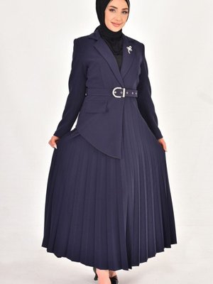 Lacivert Double Kumaş Eteği Pilise Detaylı Kruvaze Yaka Elbise Lacivert Double Kumaş Eteği Pilise Detaylı Kruvaze Yaka Elbise