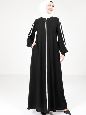 Siyah Biye Detaylı Ferace Siyah Biye Detaylı Ferace