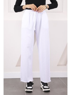 Beyaz Bel Lastikli Cepli Gabardin Pantolon Beyaz Bel Lastikli Cepli Gabardin Pantolon