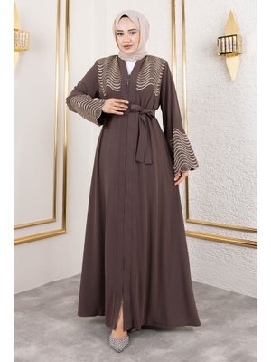 Kahverengi Nakış Ve Taş Detaylı Abaya Kahverengi Nakış Ve Taş Detaylı Abaya