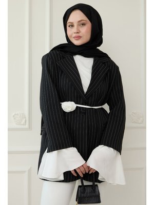 Çizgili Kolları Volanlı Siyah Blazer Ceket Çizgili Kolları Volanlı Siyah Blazer Ceket