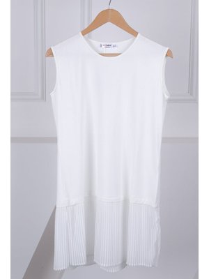 Ekru Sıfır Kol Etek Ucu Piliseli Tunik İçlik Ekru Sıfır Kol Etek Ucu Piliseli Tunik İçlik