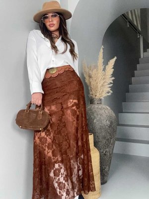 Kahverengi Dantel Gül Desen Uzun Etek Kahverengi Dantel Gül Desen Uzun Etek