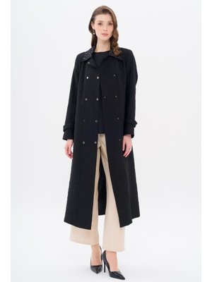 Siyah Yakası Taş Detaylı Kapitone Desenli Hafif Kap