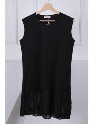 Siyah Sıfır Kol Etek Ucu Piliseli Tunik İçlik Siyah Sıfır Kol Etek Ucu Piliseli Tunik İçlik