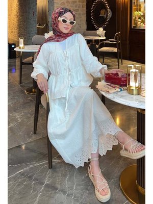 Beyaz Bağlamalı Brode Takım