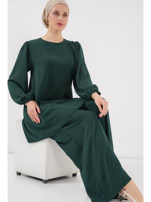 Zümrüt Yeşili Ayrobin Tunik Pantolon Alt Üst Takım Zümrüt Yeşili Ayrobin Tunik Pantolon Alt Üst Takım