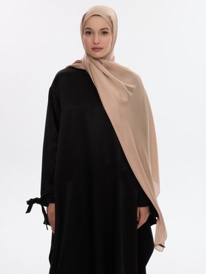 Bisküvi İdol Saten Janjan Şal Bisküvi İdol Saten Janjan Şal