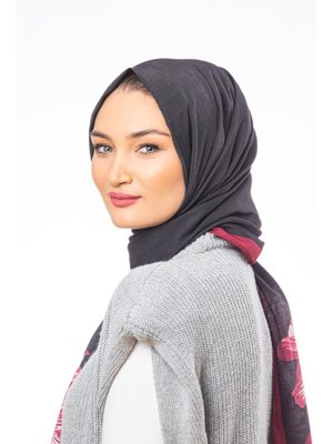 Çiçekli Desen Modal Seri Şal Askısı İle Birlikte 75x200 Cm Siyah Bordo Çiçekli Desen Modal Seri Şal Askısı İle Birlikte 75x200 Cm Siyah Bordo