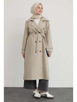 Çapraz Cep Detaylı Krem Trençkot