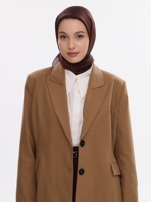 Açık Kahve İdol Saten Janjan Eşarp Açık Kahve İdol Saten Janjan Eşarp