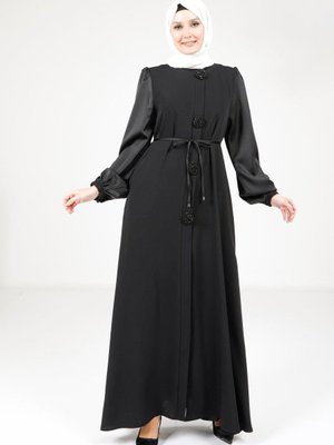 Siyah Saten Detaylı Ferace Siyah Saten Detaylı Ferace
