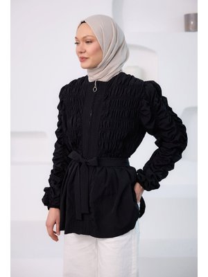 Lacivert Büzgü Detaylı Fermuarlı Ceket Lacivert Büzgü Detaylı Fermuarlı Ceket