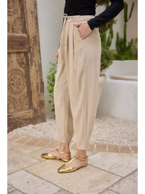 Krem Beli Lastikli Havuç Pantolon