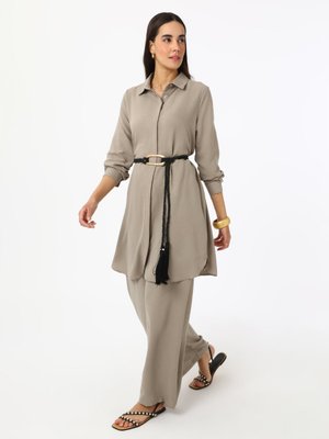 Vizon Tunik Pantolon İkili Takım