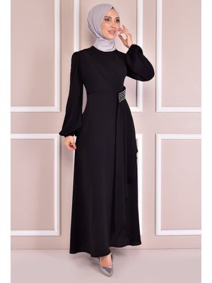 Giyim Moda Kemeri Taşlı Asimetrik Krep Tesettür Abiye Elbise Siyah