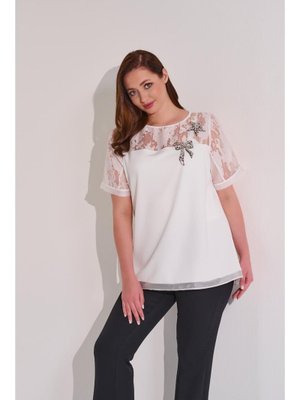 Ekru Büyük Beden Kısa Kol Kollu Dantel Ve Fiyok Aksesuarlı Bluz