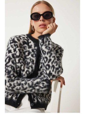 Yünlü Örme Leopar Hırka