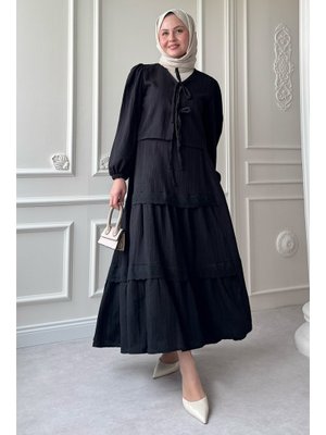 Kurdeleli Dantel Detay Etekli Krep Siyah Takım