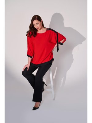 Kırmızı Büyük Beden Yakada Yıldız Aksesuarlı Gömlek