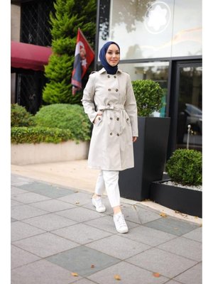 Kemerli Düğmeli Trençkot